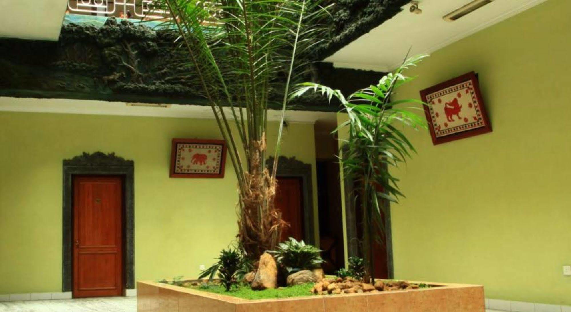 Kandyan Arts Residency Exterior photo