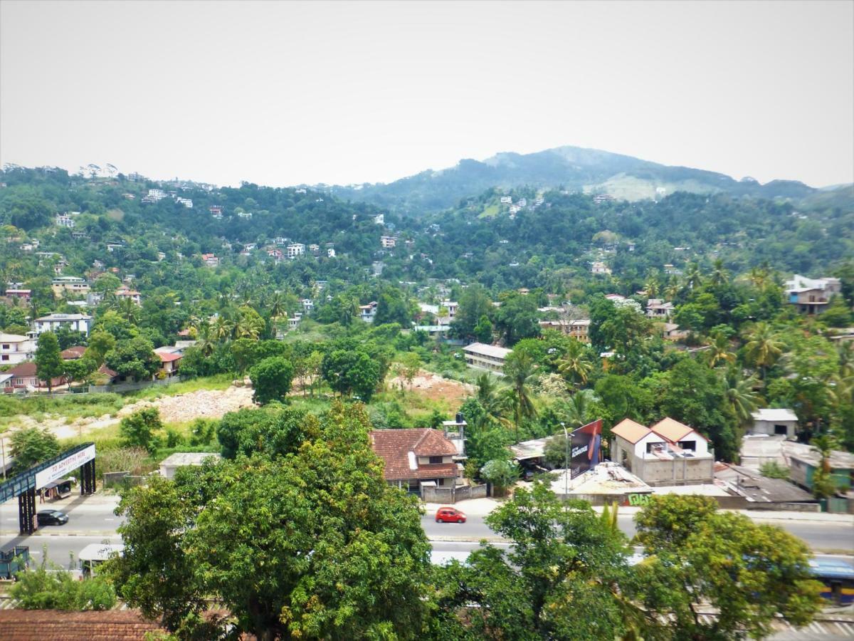 Kandyan Arts Residency Exterior photo
