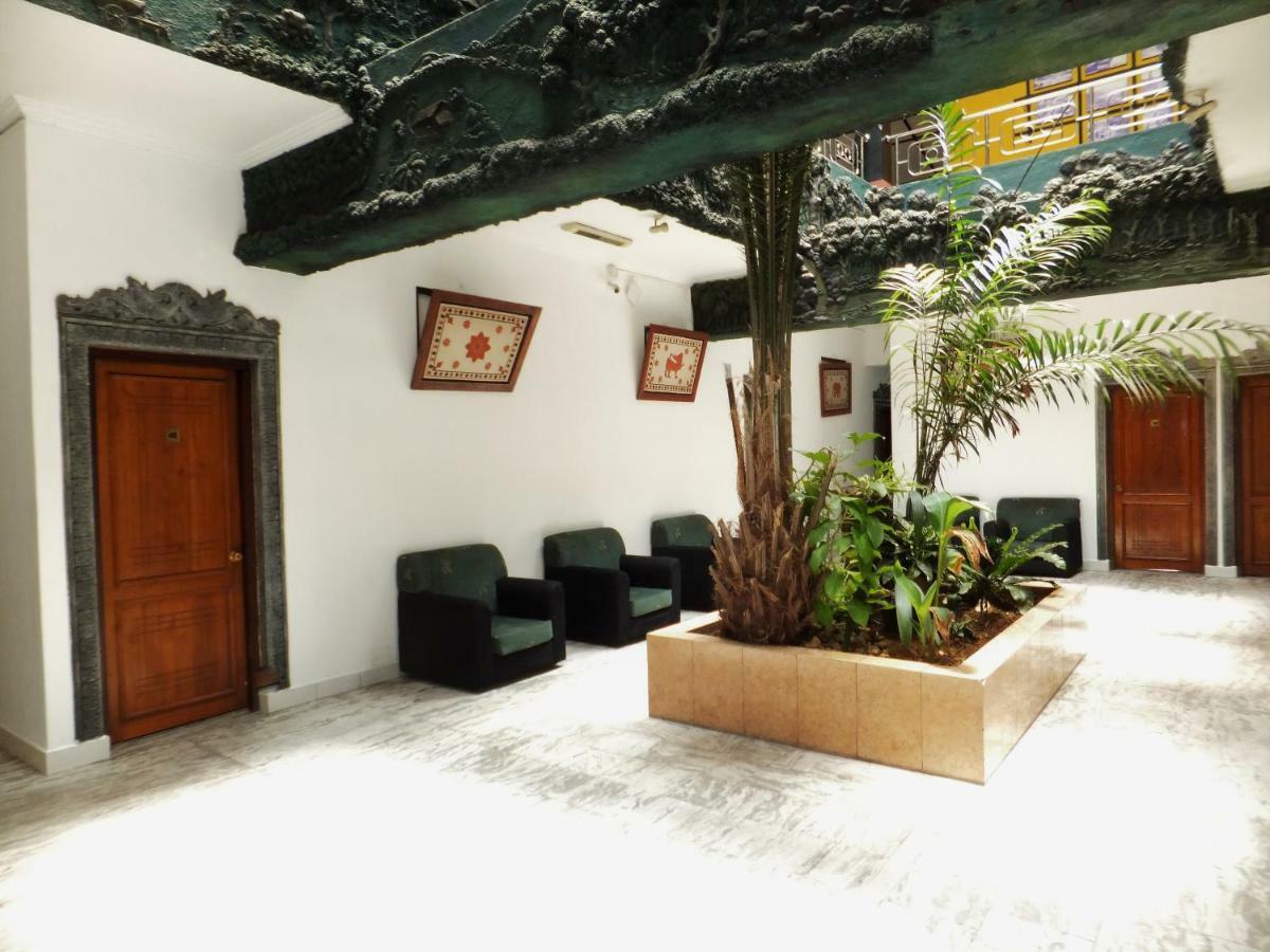 Kandyan Arts Residency Exterior photo